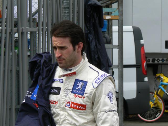 http://www.forum-peugeot.com/Forum/mesimages/22136/le mans 2008 264.jpg
